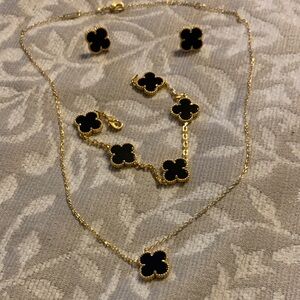 Black and Gold Necklace, Bracelet & Stud Set
